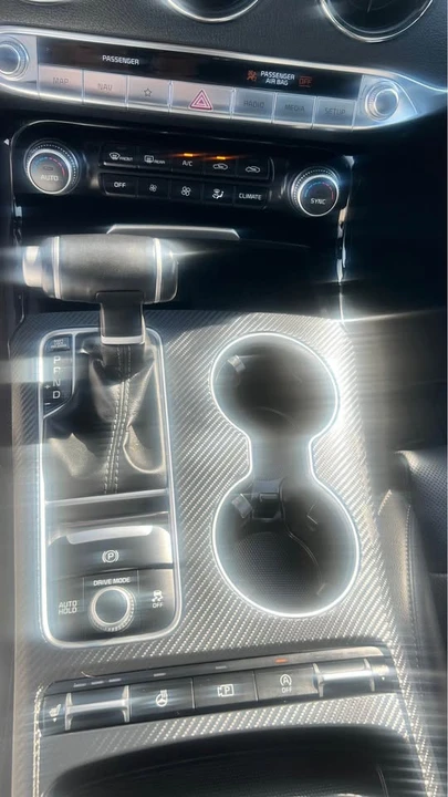 2023 Kia Stinger - Image 12 of 13