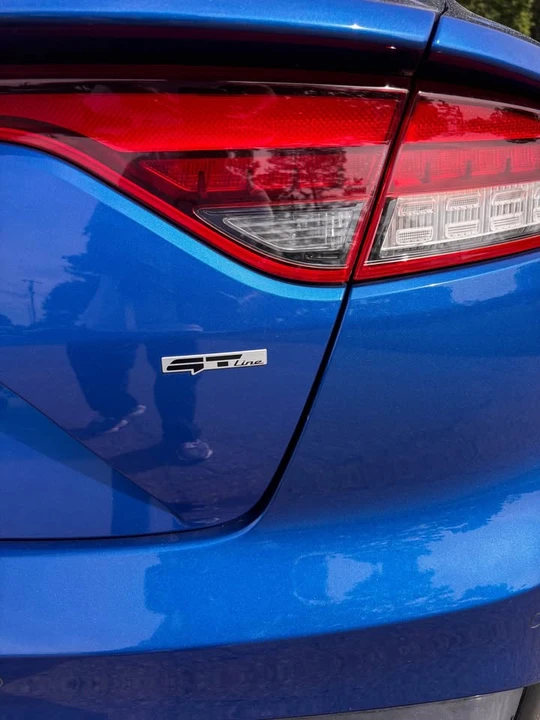 2023 Kia Stinger - Image 5 of 10