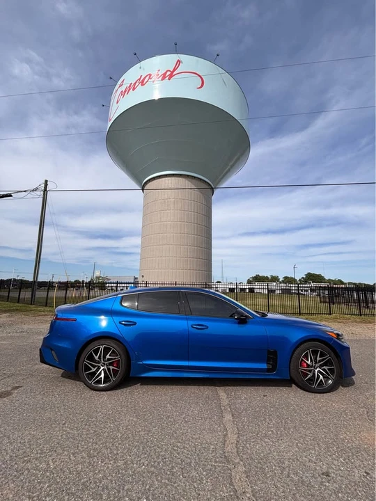 2023 Kia Stinger - Image 3 of 10