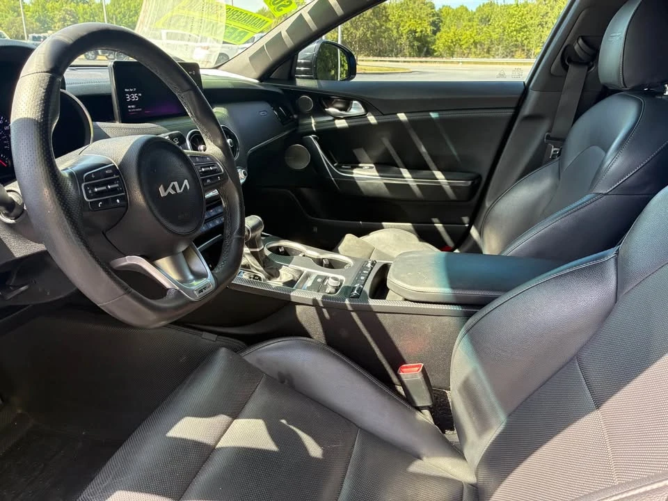 2023 Kia Stinger - Image 12 of 12