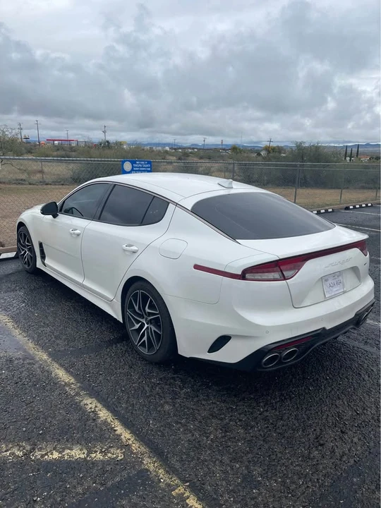 2023 Kia Stinger - Image 6 of 11