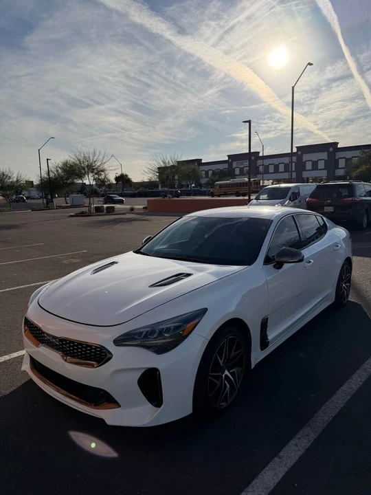 2023 Kia Stinger GT - Image 2 of 11