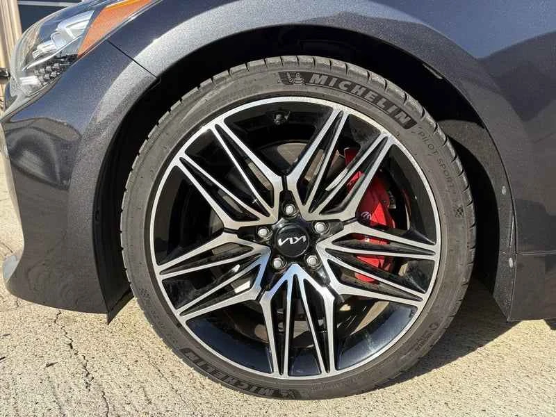 2023 Kia Stinger GT - Image 5 of 16