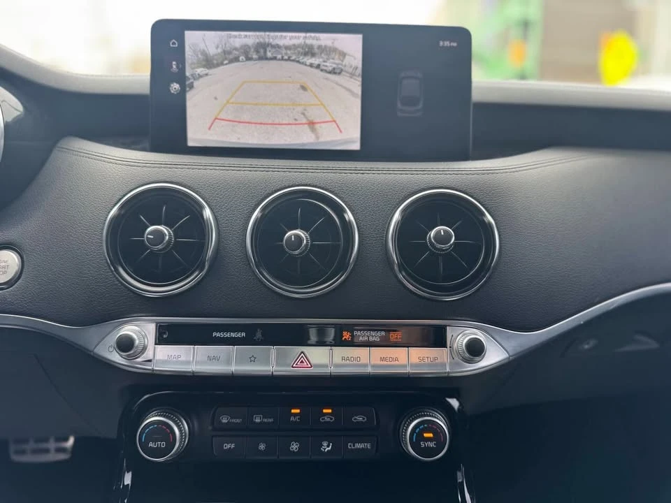 2023 Kia Stinger GT - Image 17 of 20
