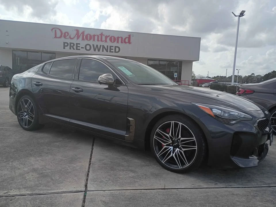 2023 Kia Stinger GT - Image 2 of 16