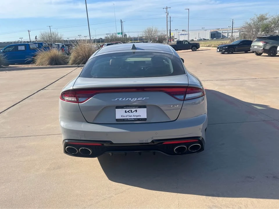 2023 Kia Stinger GT - Image 2 of 7