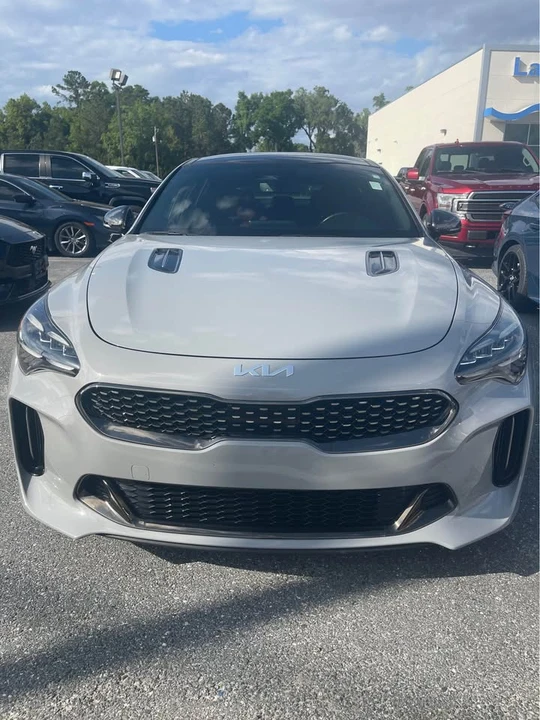 2023 Kia Stinger GT - Image 2 of 12