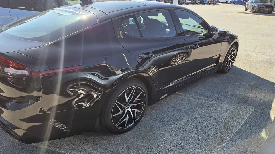 2023 Kia Stinger GT - Image 4 of 4