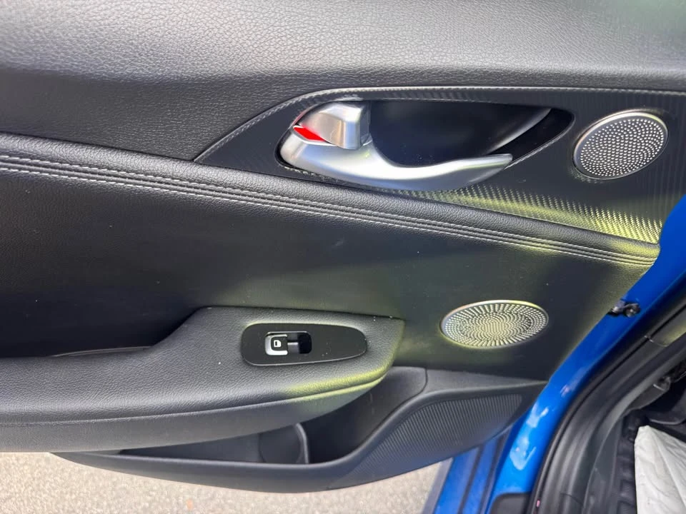 2023 Kia Stinger GT - Image 7 of 20