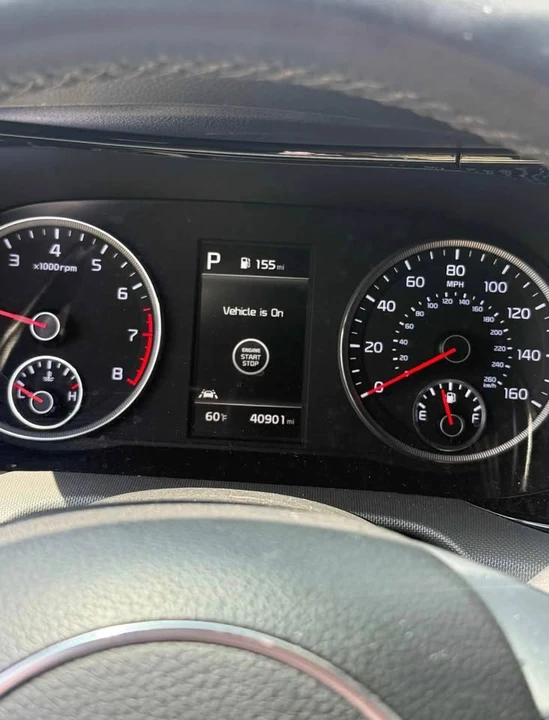 2023 Kia Stinger GT - Image 6 of 8