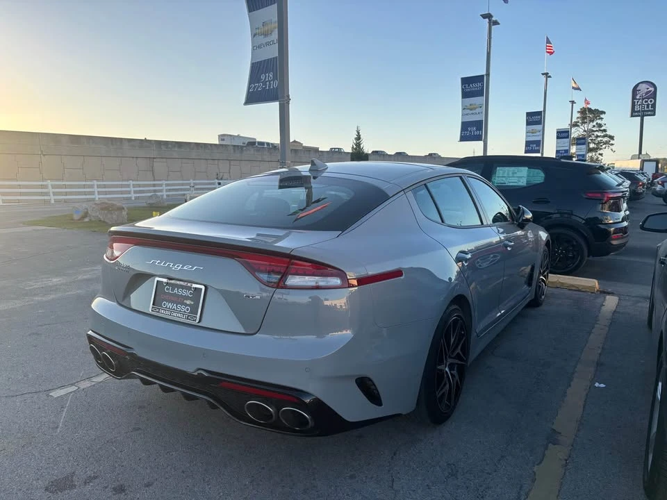 2023 Kia Stinger - Image 3 of 12