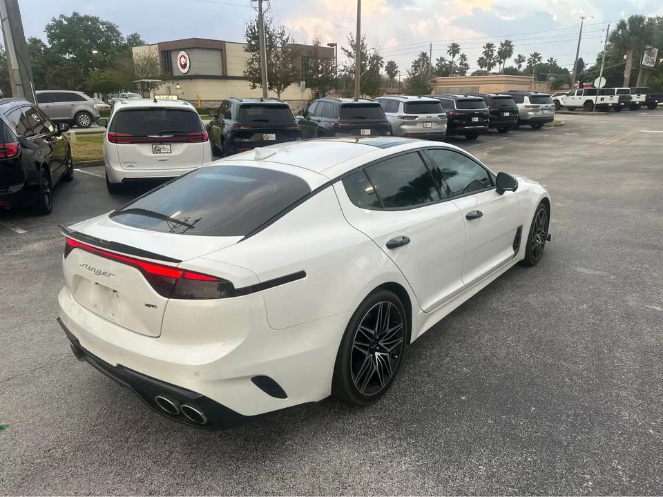 2023 Kia Stinger GT - Image 5 of 11