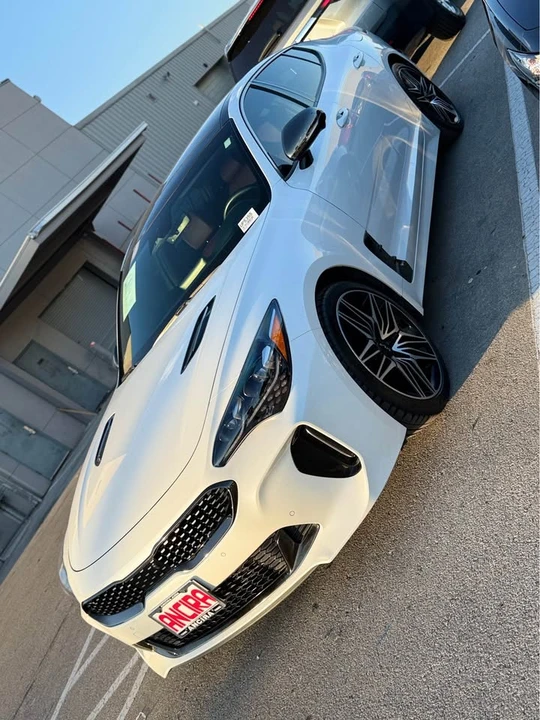 2023 Kia Stinger GT - Image 2 of 12