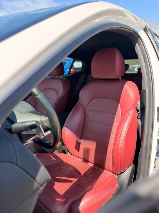 2023 Kia Stinger GT - Image 8 of 13