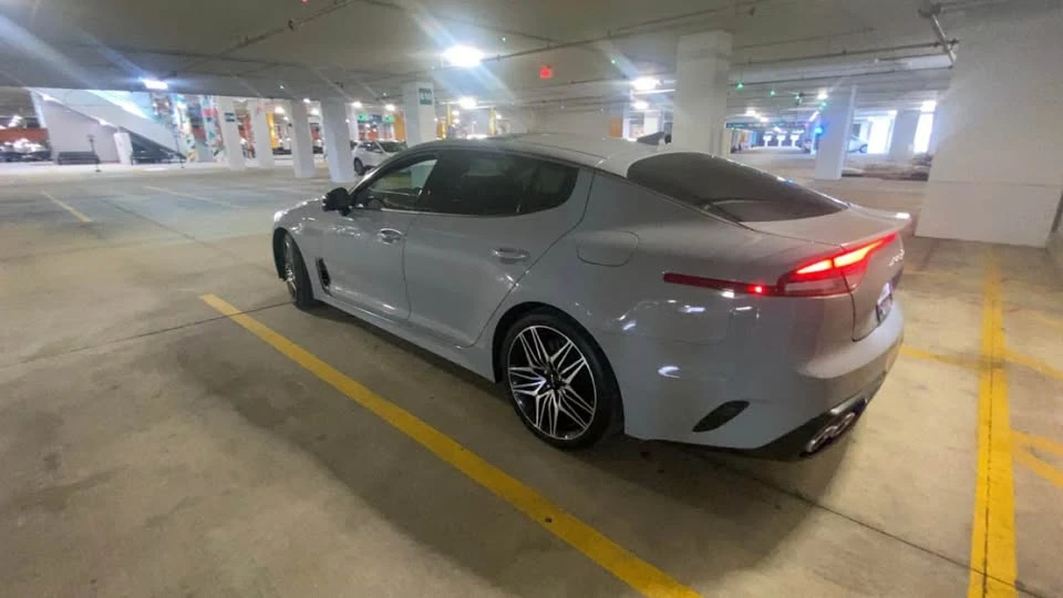 2023 Kia Stinger GT - Image 4 of 8