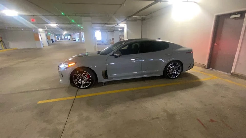 2023 Kia Stinger GT - Image 7 of 8