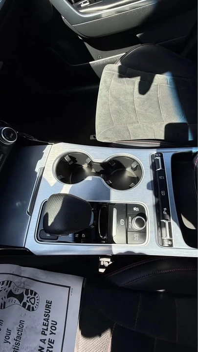 2023 Kia Stinger GT - Image 13 of 18
