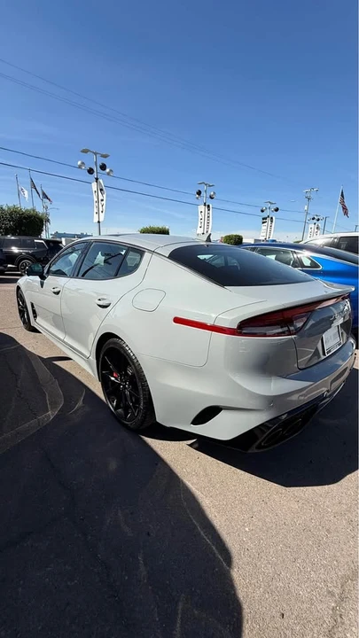 2023 Kia Stinger GT - Image 3 of 18