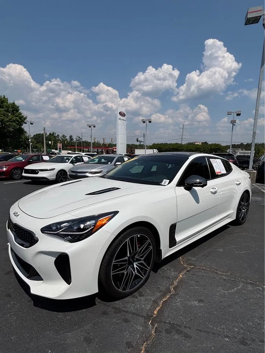 2023 Kia Stinger GT - Image 6 of 17