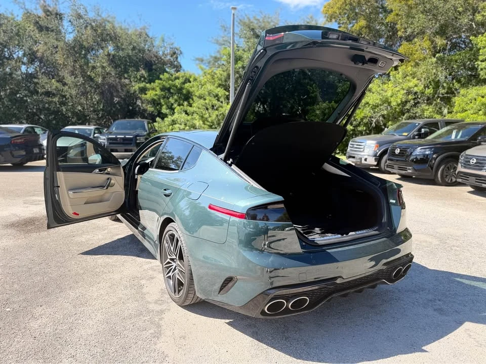 2023 Kia Stinger GT - Image 12 of 20
