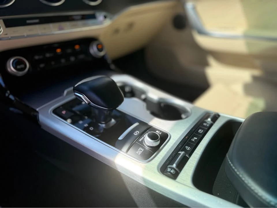 2023 Kia Stinger GT - Image 15 of 20