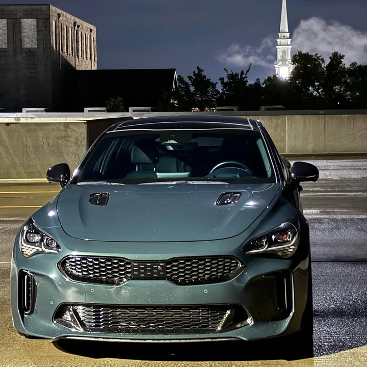2023 Kia Stinger GT - Image 9 of 10