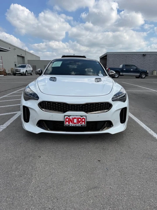 2023 Kia Stinger GT - Image 2 of 8