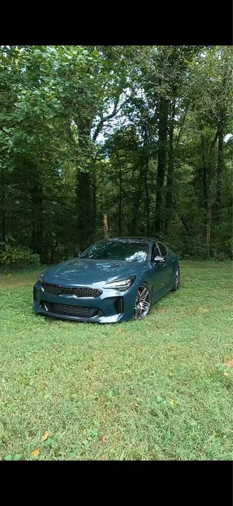 2023 Kia Stinger GT - Image 4 of 10