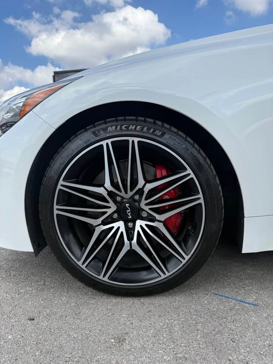 2023 Kia Stinger GT - Image 3 of 8