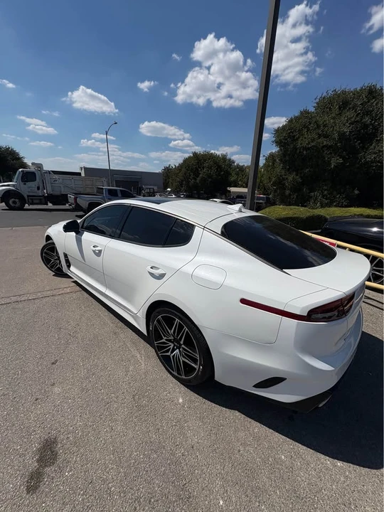 2023 Kia Stinger GT - Image 7 of 9