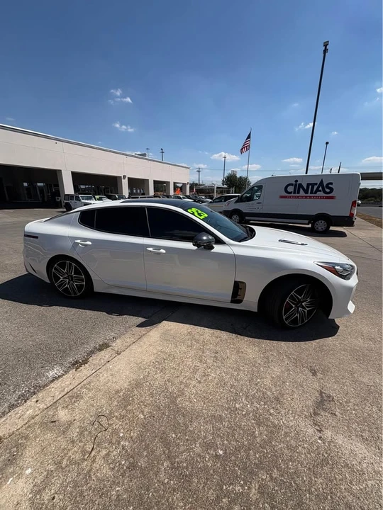2023 Kia Stinger GT - Image 5 of 9