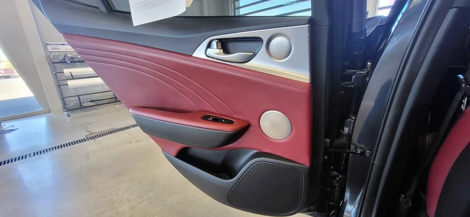 2023 Kia Stinger GT - Image 13 of 13