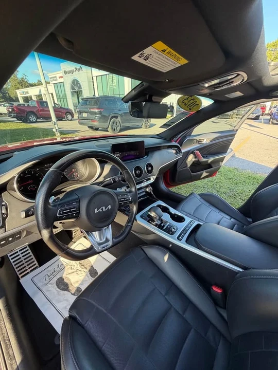 2023 Kia Stinger GT - Image 4 of 6
