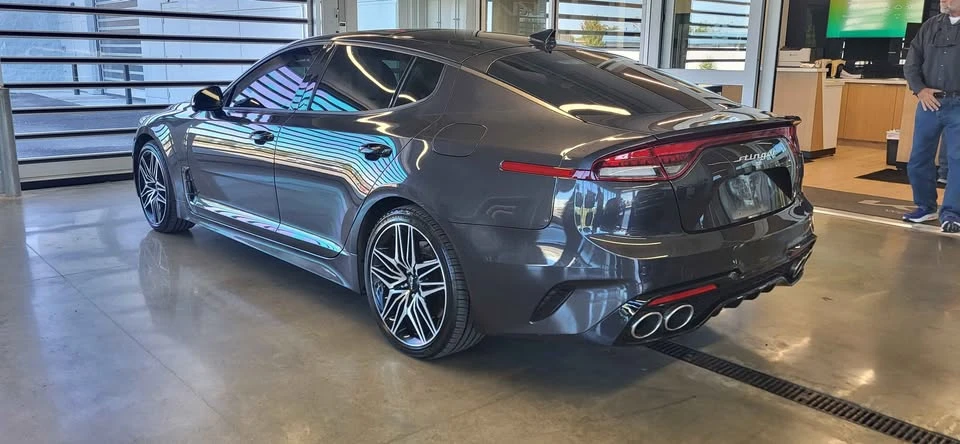 2023 Kia Stinger GT - Image 4 of 13