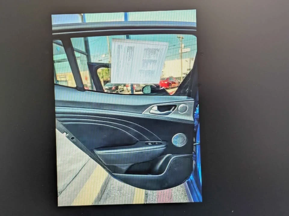 2023 Kia Stinger GT - Image 11 of 20