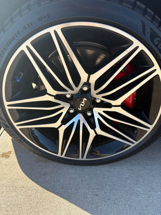 2023 Kia Stinger GT - Image 4 of 7