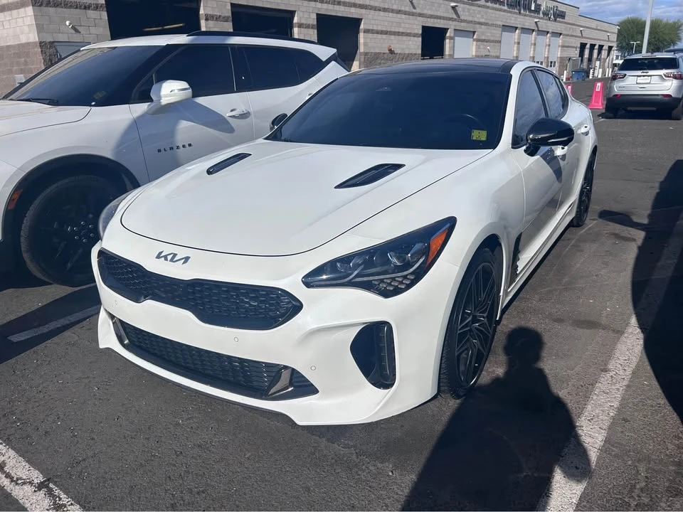 2023 Kia Stinger GT - Image 6 of 10
