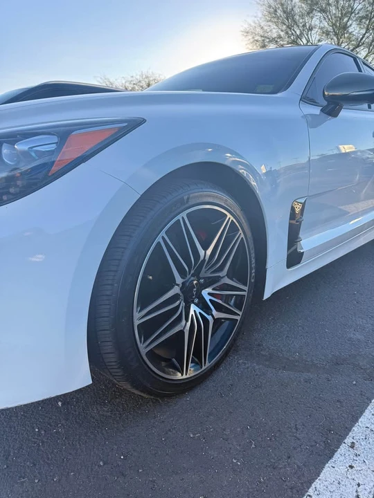 2023 Kia Stinger GT - Image 8 of 8