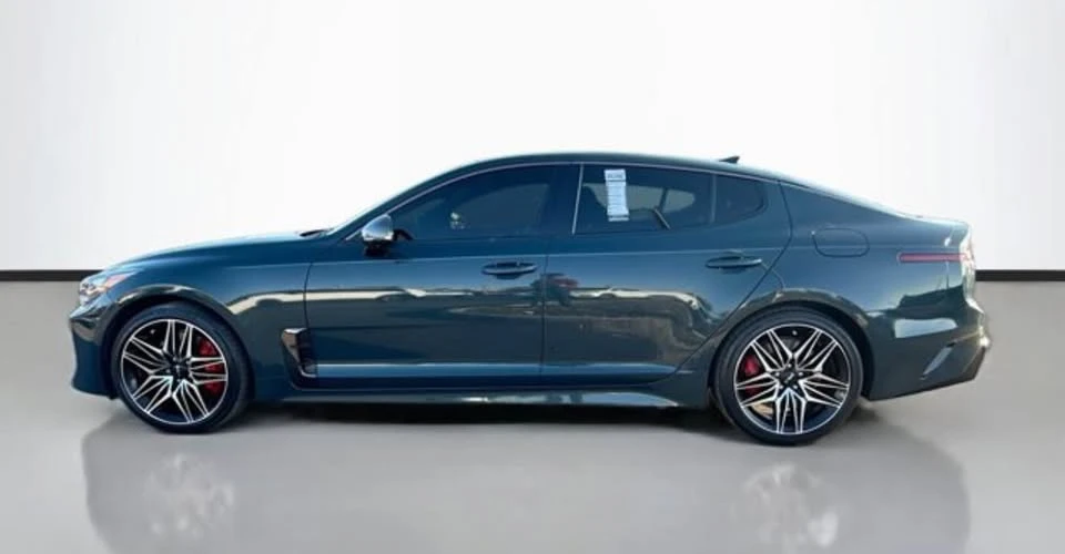 2023 Kia Stinger GT - Image 2 of 5