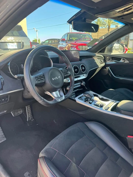 2023 Kia Stinger GT - Image 5 of 13