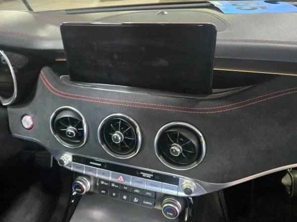 2023 Kia Stinger GT - Image 3 of 7