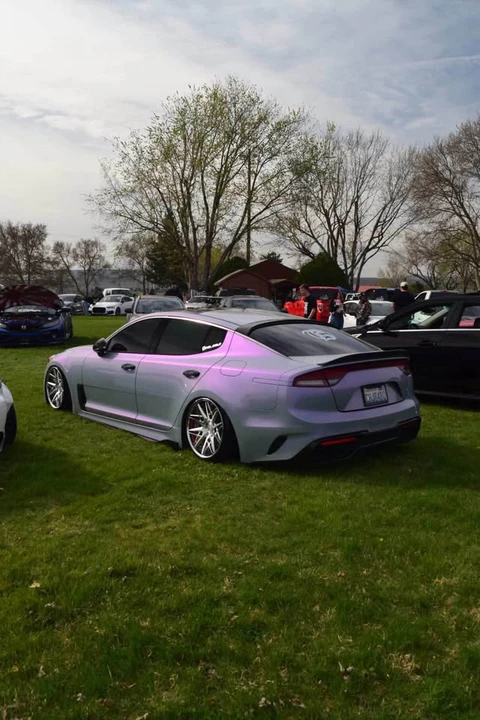 2023 Kia Stinger GT - Image 2 of 5