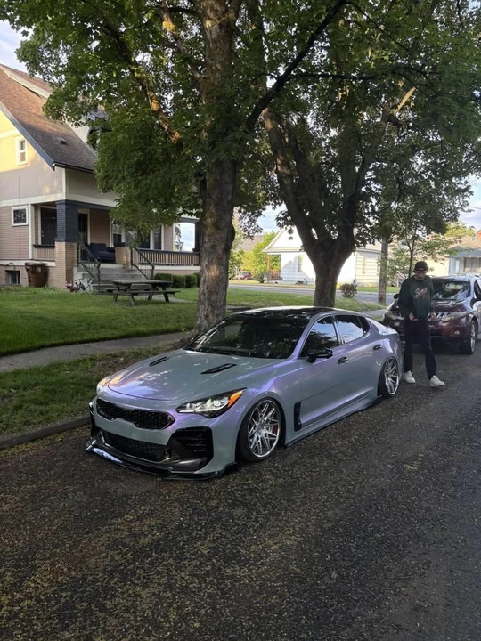 2023 Kia Stinger GT - Image 4 of 5