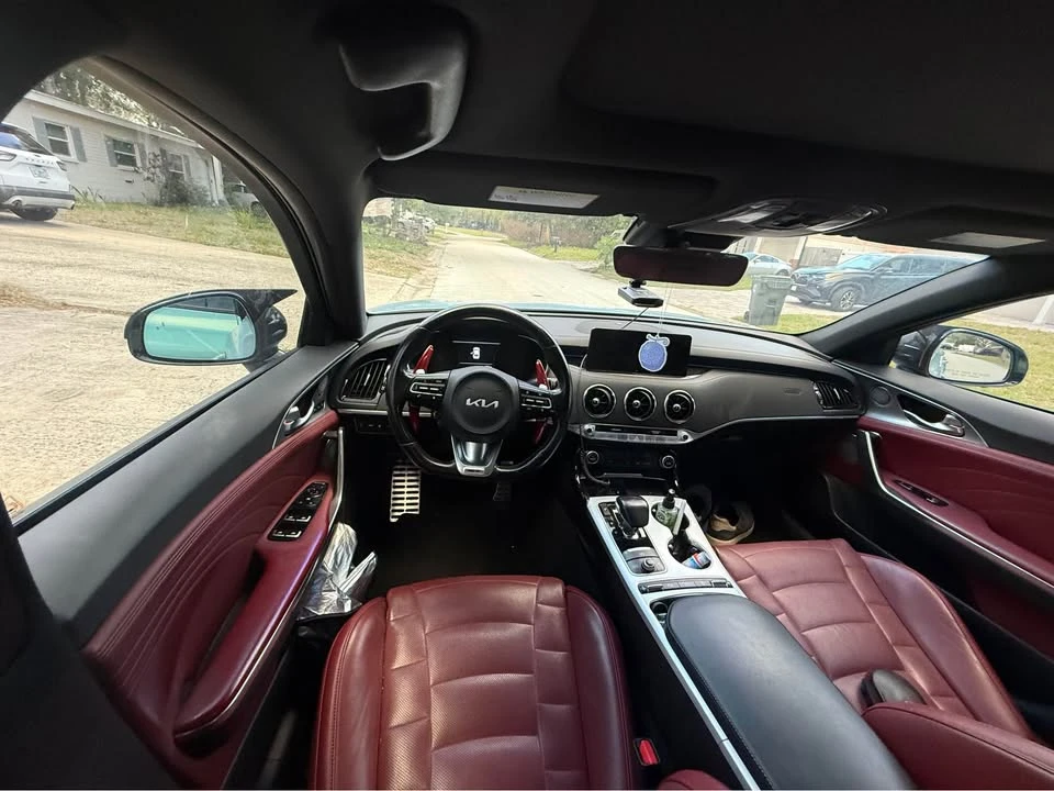 2023 Kia Stinger GT - Image 6 of 8