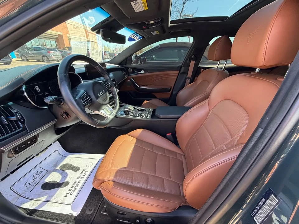 2023 Kia Stinger GT - Image 5 of 6