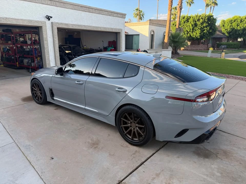 2023 Kia Stinger GT - Image 4 of 10