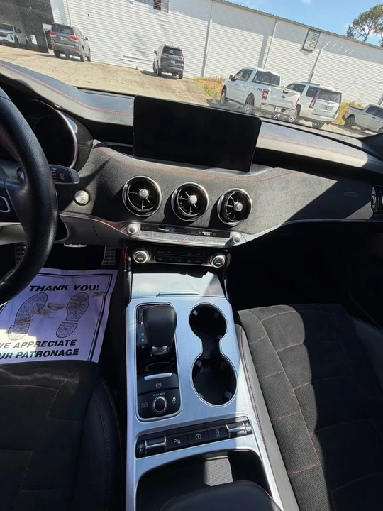 2023 Kia Stinger GT - Image 13 of 13