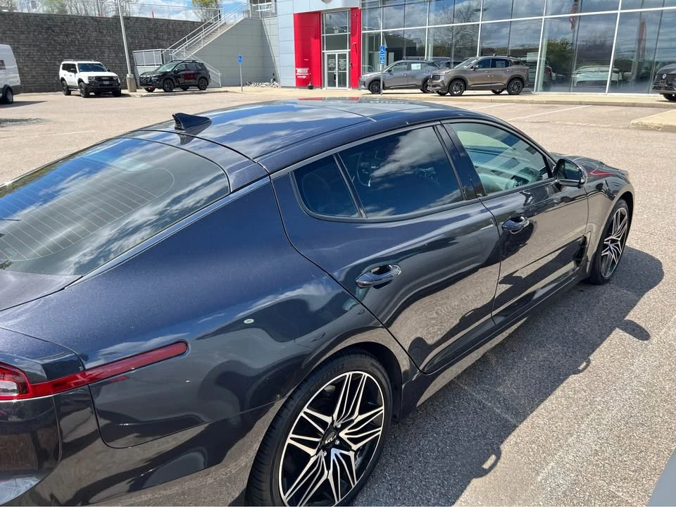 2023 Kia Stinger GT - Image 4 of 6