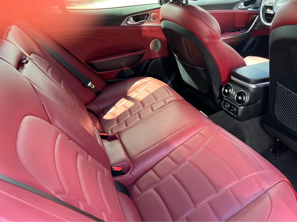 2023 Kia Stinger GT - Image 5 of 6
