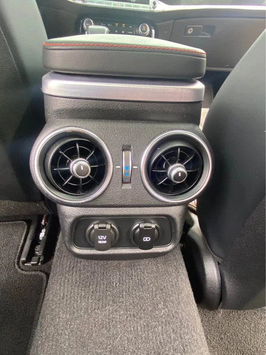 2023 Kia Stinger GT - Image 12 of 13